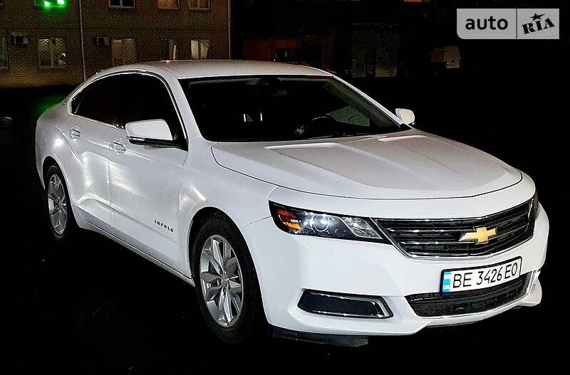 Седан Chevrolet Impala 2016 в Ивано-Франковске