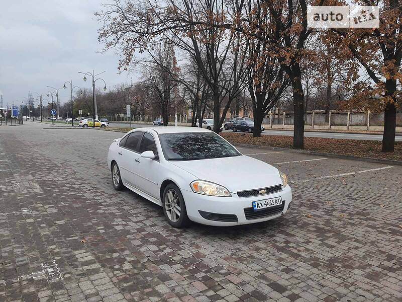 Седан Chevrolet Impala 2013 в Харкові