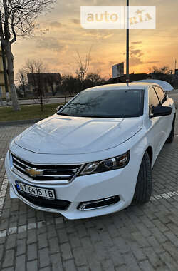 Седан Chevrolet Impala 2014 в Ивано-Франковске