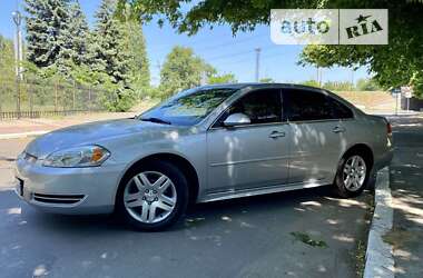 Седан Chevrolet Impala 2015 в Миколаєві