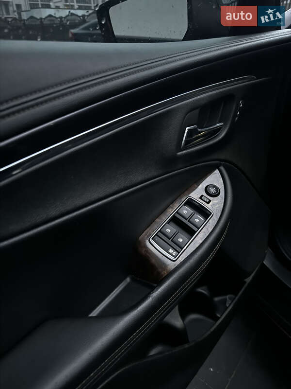 Седан Chevrolet Impala 2013 в Івано-Франківську