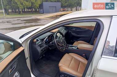 Седан Chevrolet Impala 2014 в Білій