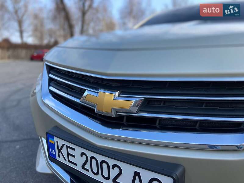 Седан Chevrolet Impala 2013 в Днепре