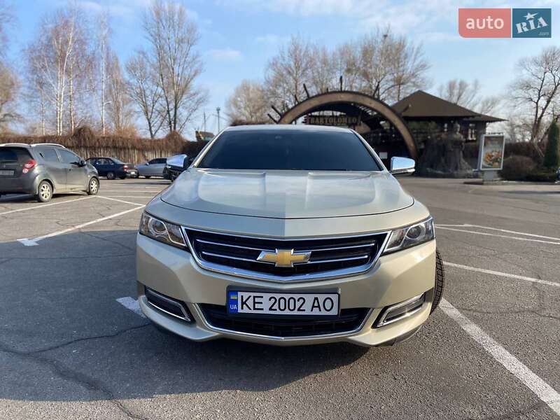 Седан Chevrolet Impala 2013 в Днепре