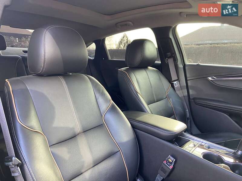 Седан Chevrolet Impala 2013 в Днепре