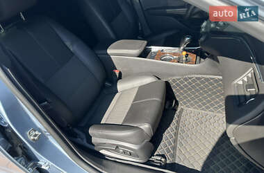 Седан Chevrolet Impala 2014 в 