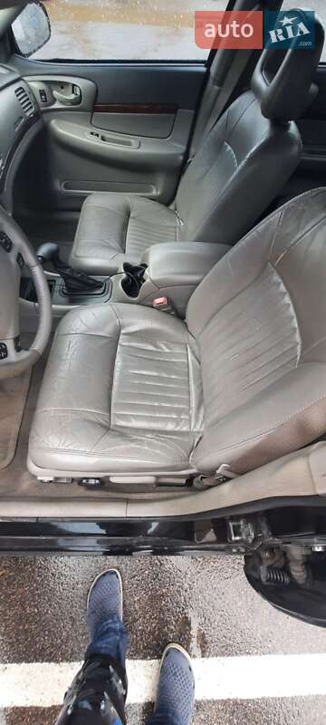 Седан Chevrolet Impala 2003 в Василькові