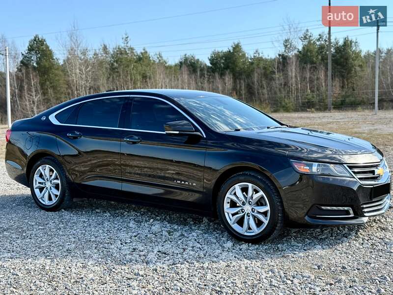 Седан Chevrolet Impala 2018 в Львове