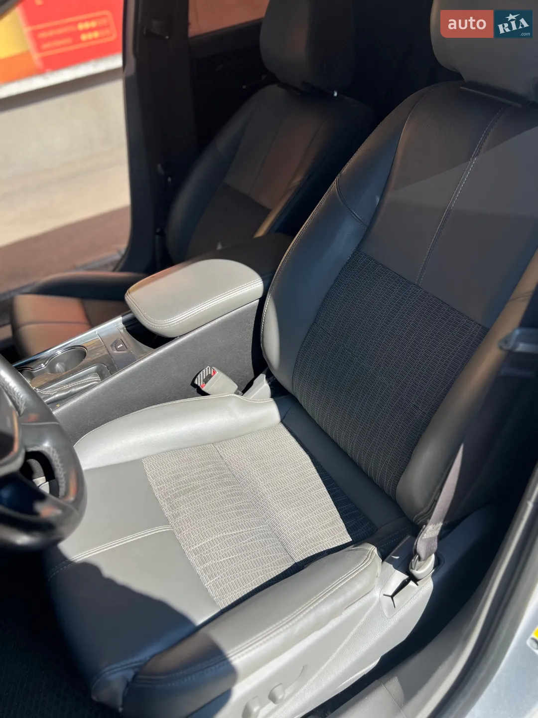 2016 Chevrolet Impala - мініатюра 3