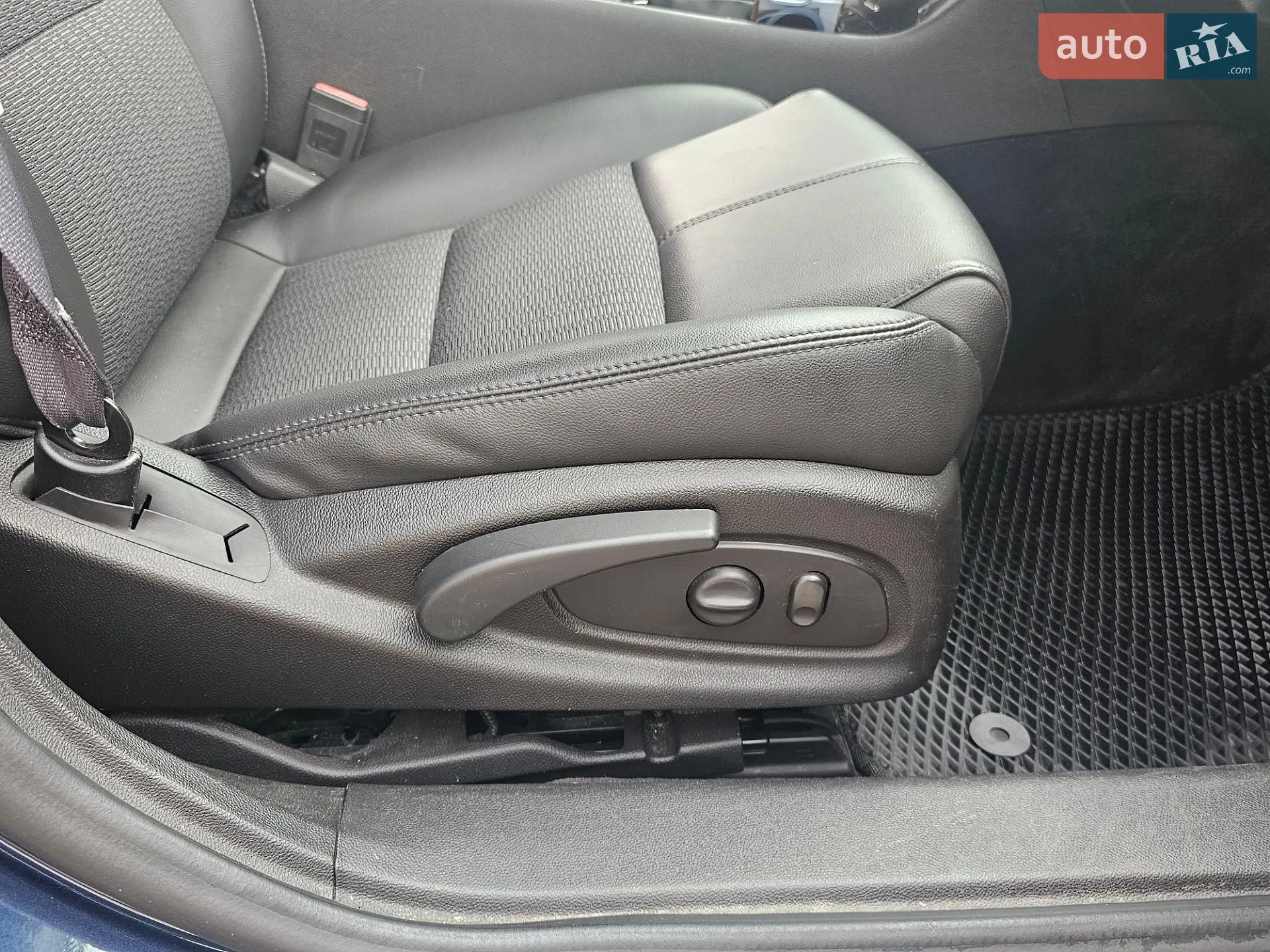 2015 Chevrolet Impala - мініатюра 22