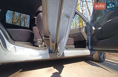 Хэтчбек Chevrolet Kalos 2005 в 