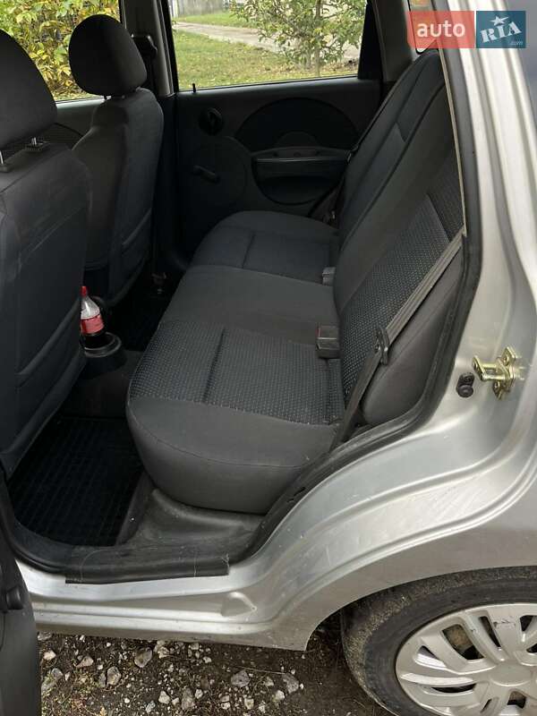 Хетчбек Chevrolet Kalos 2006 в Новій Водолагі