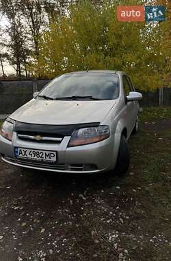 Хэтчбек Chevrolet Kalos 2006 в 