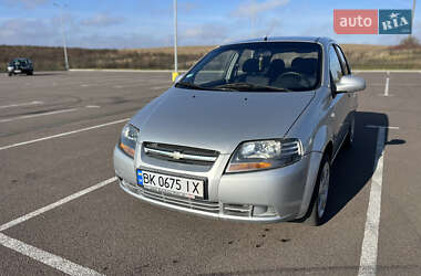 Хэтчбек Chevrolet Kalos 2006 в Ровно