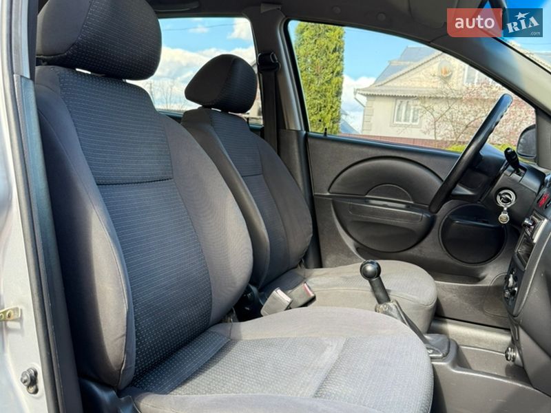 Хетчбек Chevrolet Kalos 2005 в Косові