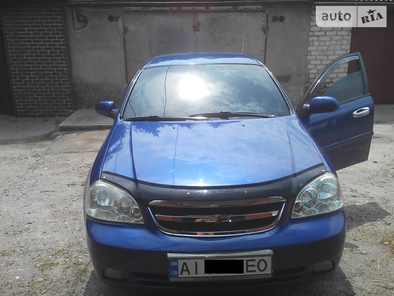 Chevrolet Lacetti 2004 года