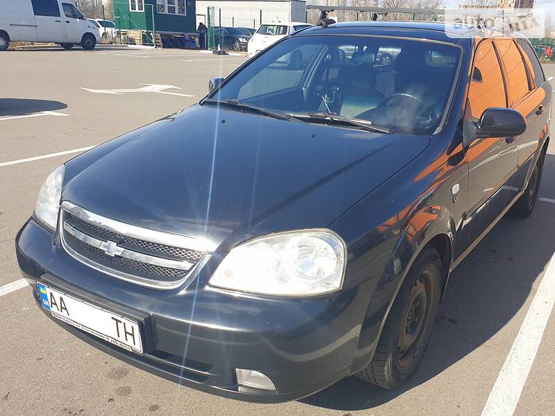 Универсал Chevrolet Lacetti 2009 в Киеве фото Универсал Chevrolet Lacetti 2009 в Киеве