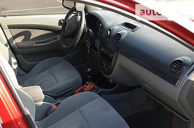 Хетчбек Chevrolet Lacetti 2006 в 
