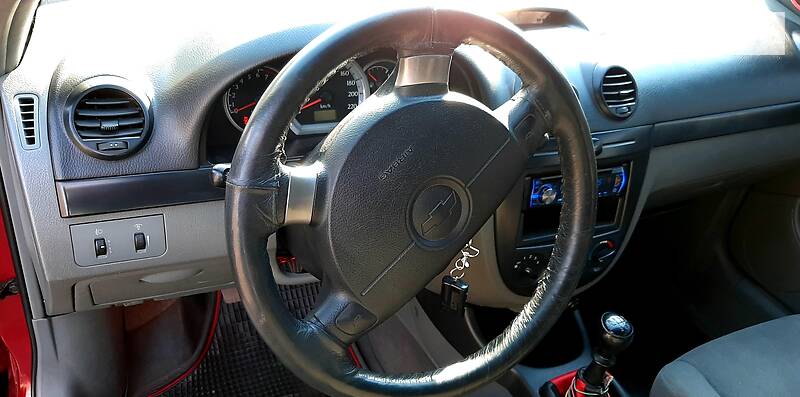 Хэтчбек Chevrolet Lacetti 2006 в Николаеве