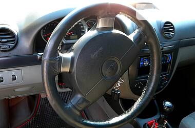 Хетчбек Chevrolet Lacetti 2006 в 