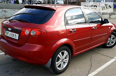 Хетчбек Chevrolet Lacetti 2006 в 