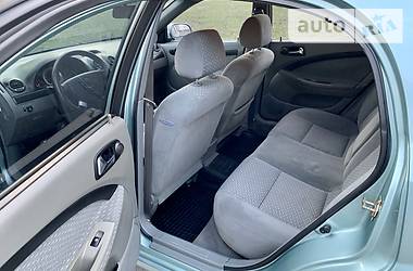 Хетчбек Chevrolet Lacetti 2005 в 