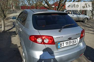 Хетчбек Chevrolet Lacetti 2005 в 