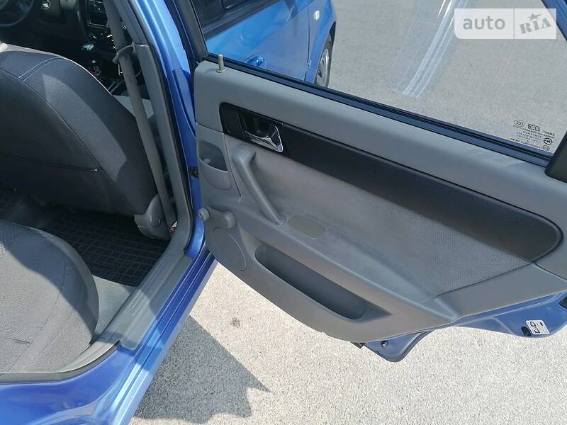 Седан Chevrolet Lacetti 2004 в Чернігові