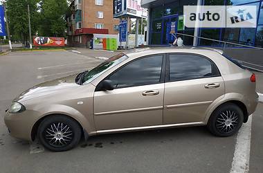 Хетчбек Chevrolet Lacetti 2006 в 