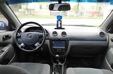 Хетчбек Chevrolet Lacetti 2006 в 