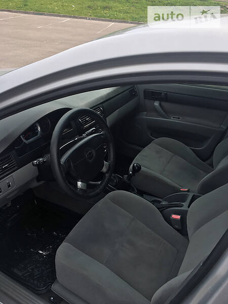Седан Chevrolet Lacetti 2007 в Львові