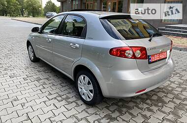 Хетчбек Chevrolet Lacetti 2006 в Луцьку