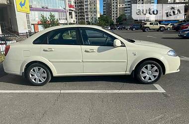 Седан Chevrolet Lacetti 2015 в 