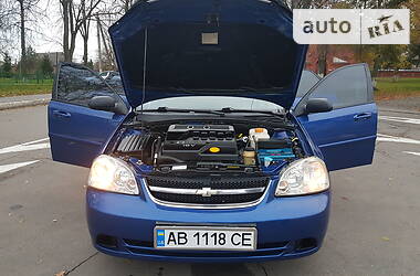 Седан Chevrolet Lacetti 2008 в Виннице