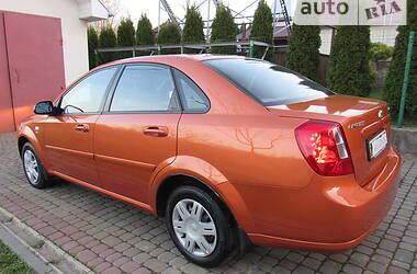 Седан Chevrolet Lacetti 2006 в Ивано-Франковске