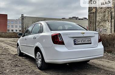 Седан Chevrolet Lacetti 2012 в 