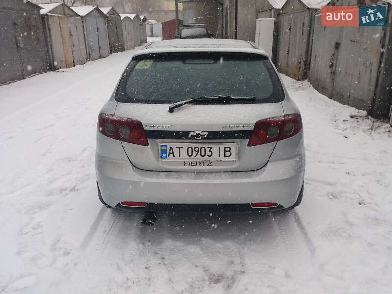 Хэтчбек Chevrolet Lacetti 2005 в Ивано-Франковске фото 2 Хэтчбек Chevrolet Lacetti 2005 в Ивано-Франковске