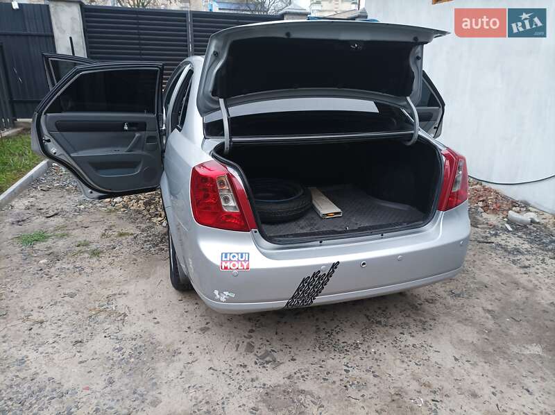 Седан Chevrolet Lacetti 2008 в Кам'янець-Подільському