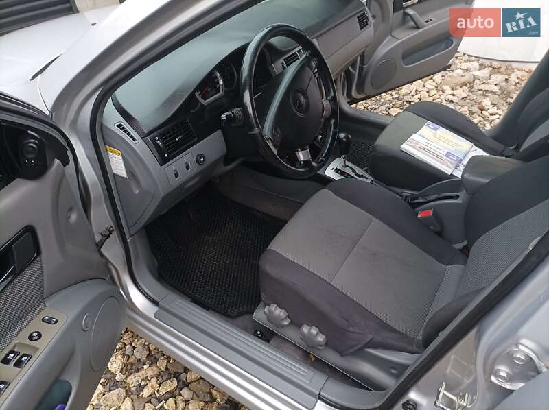 Седан Chevrolet Lacetti 2008 в Кам'янець-Подільському