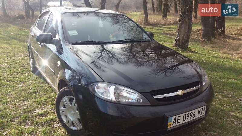 Хетчбек Chevrolet Lacetti 2012 в Дніпрі