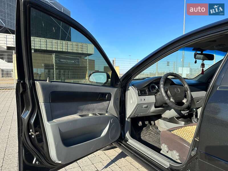 Седан Chevrolet Lacetti 2007 в Львові