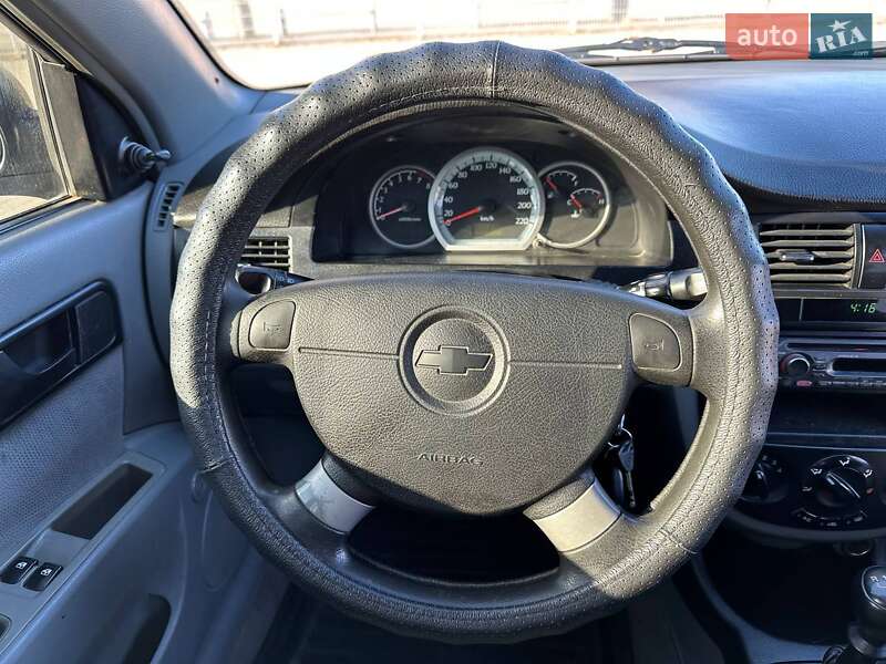 Седан Chevrolet Lacetti 2007 в Львові