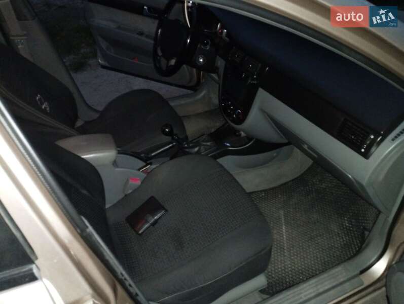 Седан Chevrolet Lacetti 2008 в Ніжині