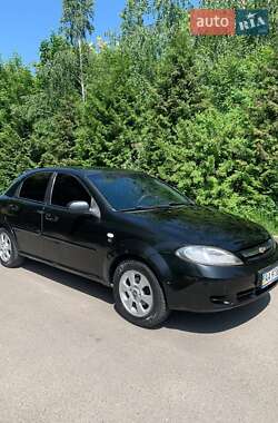 Хэтчбек Chevrolet Lacetti 2008 в Ровно