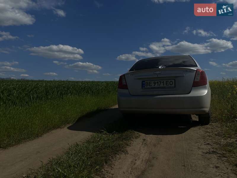 Седан Chevrolet Lacetti 2006 в Николаеве