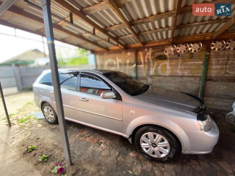 Универсал Chevrolet Lacetti 2006 в Прилуках