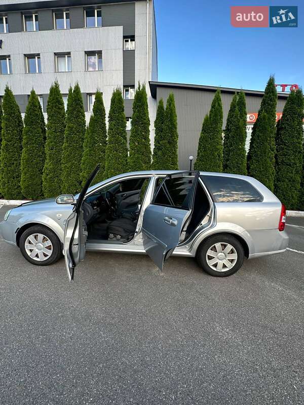 Универсал Chevrolet Lacetti 2008 в Киеве