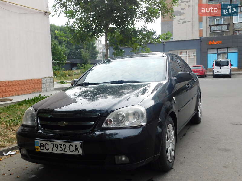 Седан Chevrolet Lacetti 2004 в Хмельницком