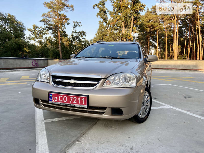 Универсал Chevrolet Lacetti 2009 в Киеве