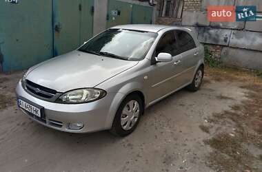 Хэтчбек Chevrolet Lacetti 2005 в Киеве